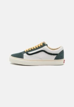 Vans Ua Old Skool Unisex - Trainers - Darkest Spruce