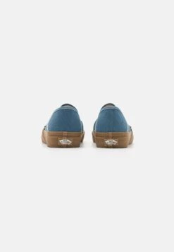 Vans Slip On Vr3 Unisex - Trainers - Salt Wash/Captains Blue -Vans Shop UK af80eae8897f4865bf73c4de7e855957
