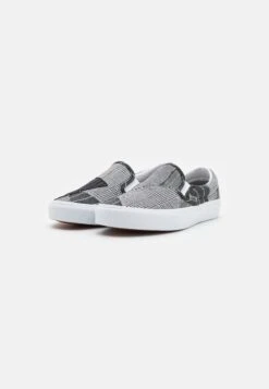 Vans Classic Slip-On Patchwork Unisex - Slip-Ons - Grey -Vans Shop UK b0e08af7d60b49dc8260e5d0fd00767e