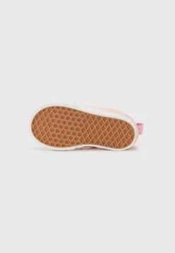 Vans UNISEX - Trainers - Marshmallow Pink -Vans Shop UK b12ba5c1915d48878123731611b76e4d