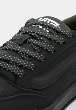 Vans HYLANE UNISEX - Skate Shoes - Ballistic Black/black -Vans Shop UK b1c385e7723e4461a176e39ea5d6cf04