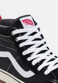 Vans Sk8 Hi Mte 1 Unisex - High-Top Trainers - Black/True White -Vans Shop UK b3897f3018eb4f38b06134926648bd43