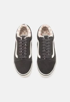 Vans OLD SKOOL UNISEX - Trainers - Faded Black -Vans Shop UK b3ac6168611f43be879fcef100c8a014