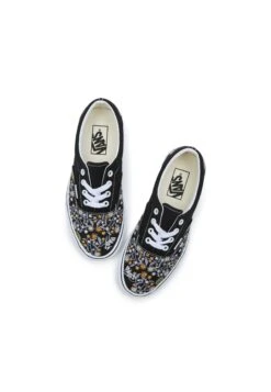 Vans Ua Era - Trainers -Vans Shop UK b5463ff9882b46d19b83a0d13b690f77