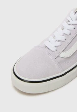 Vans OLD SKOOL UNISEX - Trainers - Lilac Mist -Vans Shop UK b5533ad9a7c3495f8f593246fd33e36f