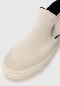 Vans MTE INSULATED UNISEX - Platform Ankle Boots - Beige/off White -Vans Shop UK b5633f36e257456c9f203d32ef5added