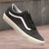Vans OLD SKOOL UNISEX - Skate Shoes - After Dark -Vans Shop UK b603a124cb7f40b089a40ec52d99a712