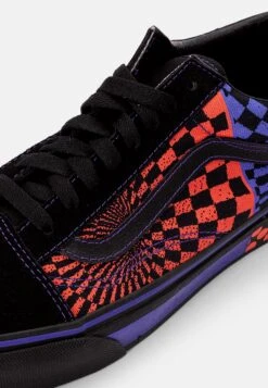 Vans UA OLD SKOOL - Trainers - Ruben Martinho -Vans Shop UK b74bd3e4218342a0af0d3e1c01e8e655