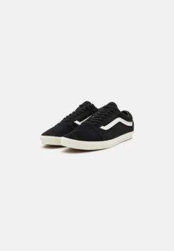Vans OLD SKOOL LOWPRO UNISEX - Trainers - Black/marshmallow -Vans Shop UK b8568c2c7d5e460895dd2ef1cb6f4da3