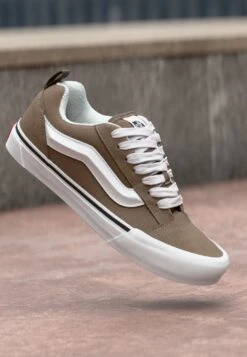 Vans KNU SKOOL UNISEX - Trainers - Walnut