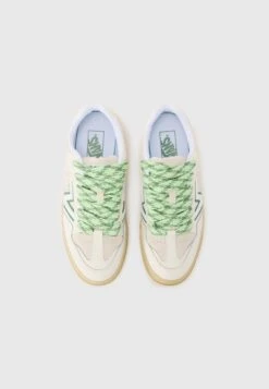 Vans UPLAND UNISEX - Trainers - Pistachio Green -Vans Shop UK bd82142c844e42f8925cfeef255a6cdc
