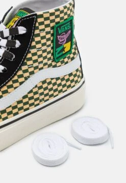 Vans Sk8 Decon Unisex - Trainers 13 Vans Sk8 Decon Unisex - Trainers -Vans Shop UK bded0779eeeb4efeac5805b5e0018ff5