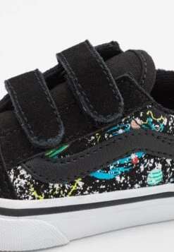 Vans Td Old Skool Unisex - Trainers - Cosmic Glow Black/True White -Vans Shop UK be03993ffd6c4976925ef2fbc9e531e9