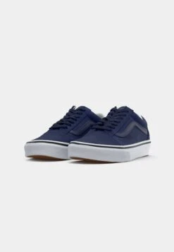 Vans OLD SKOOL UNISEX - Trainers - Deep Twilight -Vans Shop UK beaa9128fecc4a33a9c299b9c92da609