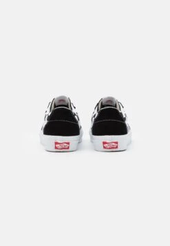 Vans Sk8-Low Unisex - Trainers -Vans Shop UK bf9c01c9a39340b3af889af30ce8a846