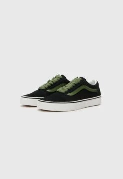 Vans OLD SKOOL UNISEX - Skate Shoes - Pop Black/green -Vans Shop UK c00a8355144641f79177f210e140844b