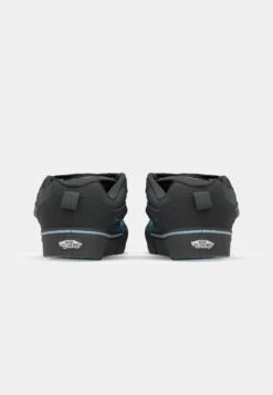 Vans KNU SKOOL UNISEX - Skate Shoes - Black/blue -Vans Shop UK c1fba89402c94fe2915d8e01bff4eecc