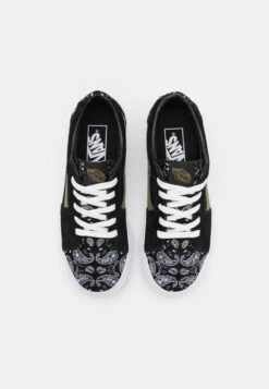 Vans Sk8 Low Unisex - Trainers - Black -Vans Shop UK c4712950ebd143eb82306da4beb68aea