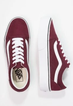 Vans Ua Old Skool Platform - Trainers -Vans Shop UK c553ffc0940d4e8cb08ea2019c45ba11