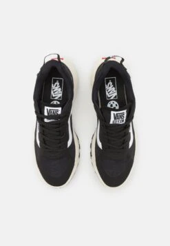 Vans MTE CROSSPATH UNISEX - Trainers - Black/white -Vans Shop UK c8428bd5222a4b01bae4a6b76fc63781