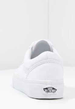 Vans Ua Old Skool Unisex - Trainers - True White 17 Vans Ua Old Skool Unisex - Trainers - True White -Vans Shop UK c8be46c7a24046aba517b2ad668cfd63