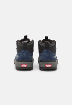 Vans Ultra Range Exo Hi Mte-1 - High-Top Trainers - Dress Blues/Black -Vans Shop UK c92da90152914d238dbcdcae15b88d0c