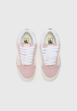 Vans KNU SKOOL - Skate Shoes - Pink -Vans Shop UK cc036db97d284cfdbb92a96d2a1cd0fa