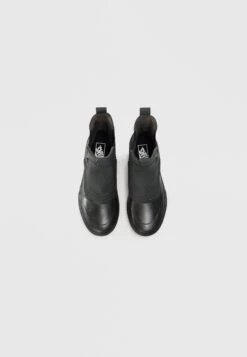 Vans UNISEX - Winter Boots - Black 12 Vans UNISEX - Winter Boots - Black -Vans Shop UK d1d0e4199b914d36bc0b0ea0c69fe4cc