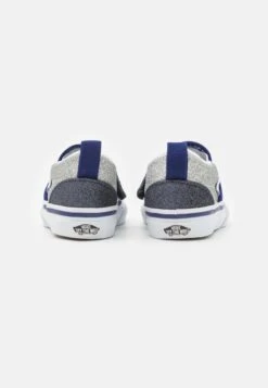 Vans Slip-On Unisex - Slip-Ons - Port Royale/True White -Vans Shop UK d3285b0670b947439b5779cf1df03abc