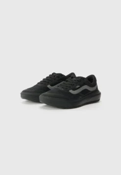 Vans MTE ULTRARANGE 2.0 UNISEX - Trainers - Black -Vans Shop UK d3ebbf8b88f74ab995e7e841c016f2b9