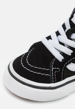 Vans Sk8 Hi Zip Unisex - High-Top Trainers - Black/White -Vans Shop UK d64dfc8d940547e4b64782a4d3b79566