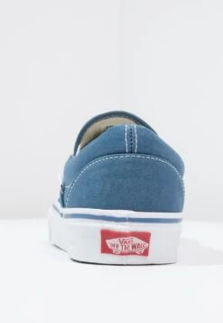 Vans Ua Classic Slip-On - Slip-Ons -Vans Shop UK d7e640c558a14f2bbb37b63fe4ab800c