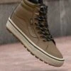 Vans MTE SK8 HI WATERPROOF INSULATED UNISEX - High-top Trainers - Sepia/marshmallow