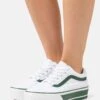 Vans Ua Old Skool Stackform - Trainers - Green/True White -Vans Shop UK d8b9b0b7b8da4aa895126345cf564270