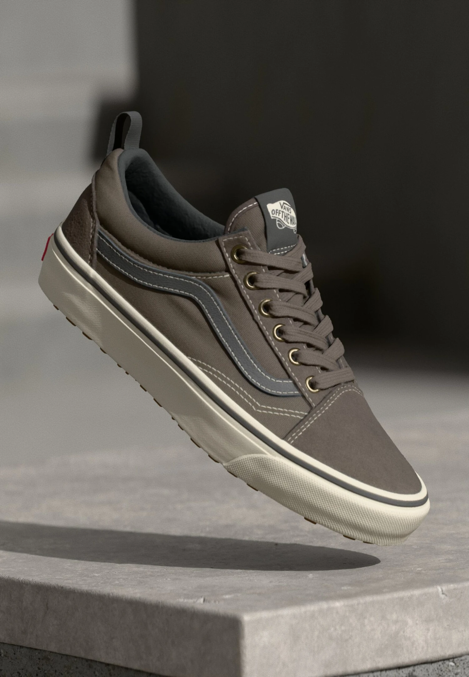 Vans MTE OLD SKOOL INSULATED UNISEX - Trainers - Brown 3 Vans MTE OLD SKOOL INSULATED UNISEX - Trainers - Brown