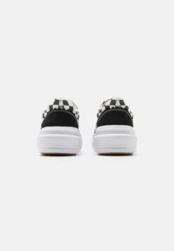 Vans Ua Old Skool Overt Cc - Trainers - Black/White -Vans Shop UK dd707a6562294bdf865859c8b51e58cc