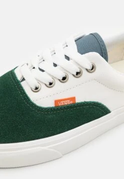 Vans Era Unisex - Trainers - Green/Blue -Vans Shop UK ddd9c564ca024ba9a7abcb2754357606