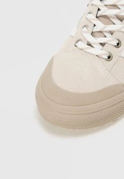 Vans MTE OLD SKOOL UNISEX - Trainers - Stone -Vans Shop UK dec76de44f7e4dc8975655390ec48d57