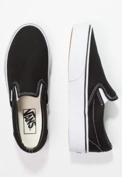 Vans Ua Classic Slip-On Platform - Slip-Ons 12 Vans Ua Classic Slip-On Platform - Slip-Ons -Vans Shop UK e185ff3b0afc4729ae214a845c27f39a