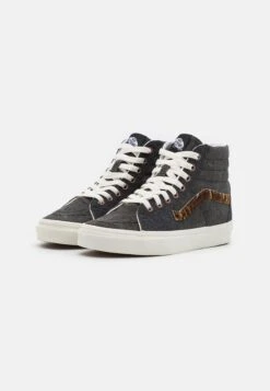 Vans Sk8 Hi Unisex - High-Top Trainers - Black -Vans Shop UK e1e2cc80caea482bae71b84458a9e12b