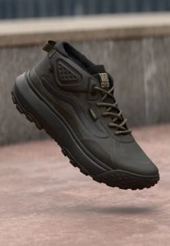 Vans MTE CROSSPATH MID UNISEX - High-top Trainers - Washed Black