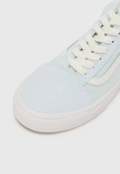 Vans OLD SKOOL UNISEX - Trainers - Pastel Blue Mist -Vans Shop UK e3a46ff608fd4ffabfb80cf63306b6b6