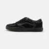 Vans ROWLEY CLASSIC UNISEX - Trainers - Black -Vans Shop UK e4b81e1274824cb2a4ef77f5582170c6 1