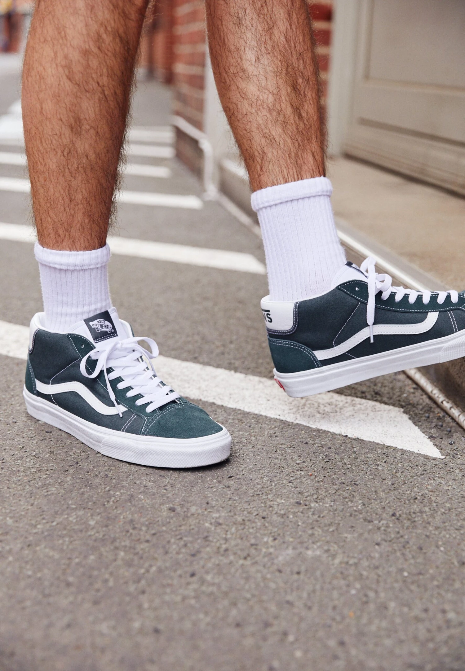 Vans Mid Skool 37 Unisex - High-Top Trainers - Darkest Spruce/True White 4 Vans Mid Skool 37 Unisex - High-Top Trainers - Darkest Spruce/True White - Image 2