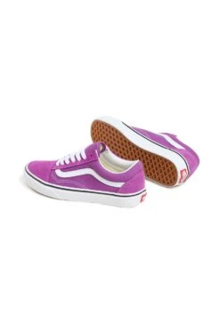 Vans OLD SKOOL UNISEX - Trainers - Bright Purple -Vans Shop UK e8c7a64ccedd48db941b235d457a59d5