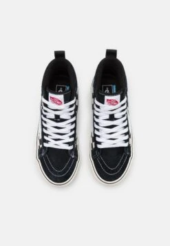 Vans Sk8 Hi Mte 1 Unisex - High-Top Trainers -Vans Shop UK e9a4adf8f1224ed788d10cb50364320d