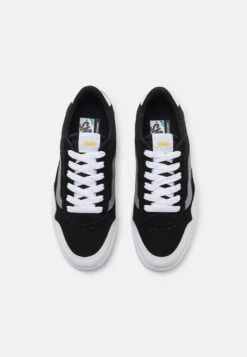 Vans CruzeUnisex - Trainers - Showcase Black/Multi -Vans Shop UK ecd8a3ef4b944b4b91800515ff1c4459
