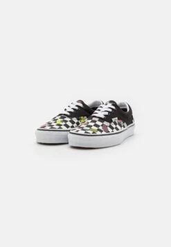 Vans Era - Trainers - Black/White -Vans Shop UK ee60954c38f5436da113c732a36a9536