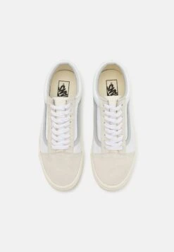Vans OLD SKOOL UNISEX - Skate Shoes - Tone Marshmallow/white 20 Vans OLD SKOOL UNISEX - Skate Shoes - Tone Marshmallow/white -Vans Shop UK ef6df7508065404da8ad29d18861af20