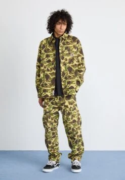 Vans MTE SK8 HI UNISEX - High-top Trainers - Black/white -Vans Shop UK ef73858dfa2343f3b7490ec8d61ca81a